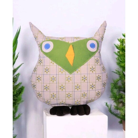 Textured Figural Owl Throw Pillow Embroidered Flowers Whimsical Kidcore READ - Picture 1 of 6